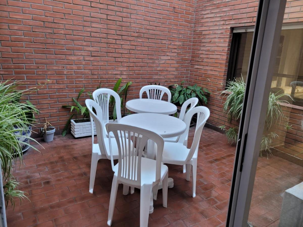 Con Terraza Y Parrilla En Palermo Maison d'hôtes